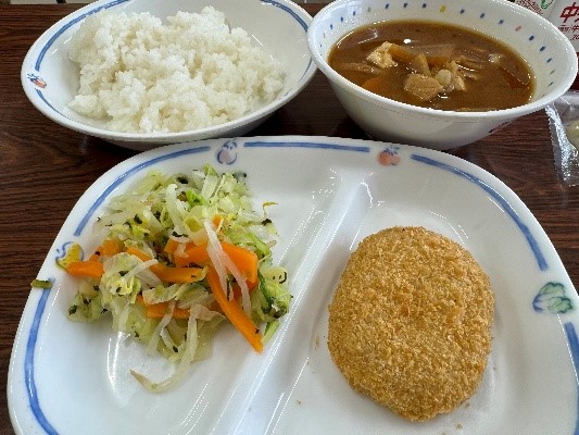 自然栽培じゃがいものコロッケ5万個を豊田市の全公立学校給食へ